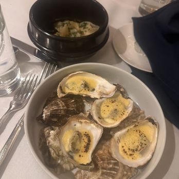 The Essex - Duck tortellini and grilled oyster - New American Near Me - old saybrook, Connecticut