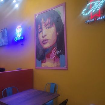 Tipzy's Tacos & Beer - Art of Selenas - Mexican Near Me - Fresno, California