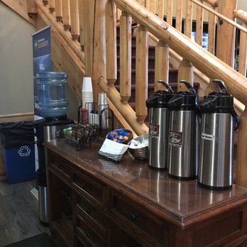 Best Western Plus McCall Lodge & Suites - Coffee area - Hotels Near Me - McCall, Idaho Best Western Plus McCall Lodge & Suites - Coffee area - Hotels Near Me - McCall, Idaho