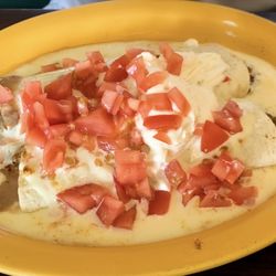 Los Portales - Burritos deluxe with no lettuce