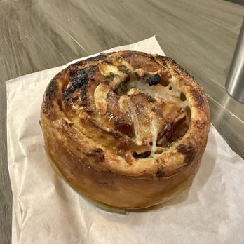 Urban Backyard - Maple bacon bun - Coffee & Tea Near Me - New York, New York