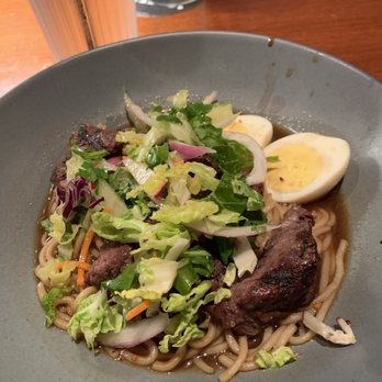 Houlihan's - Steak ramen - Bars Near Me - Savannah, Georgia