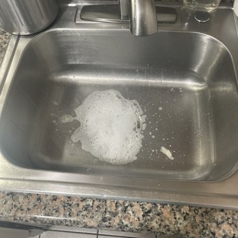 Mrs Neat Cleaning - Greasy sink - Richmond - Home Cleaning Near Me Mrs Neat Cleaning - Greasy sink - Richmond - Home Cleaning Near Me