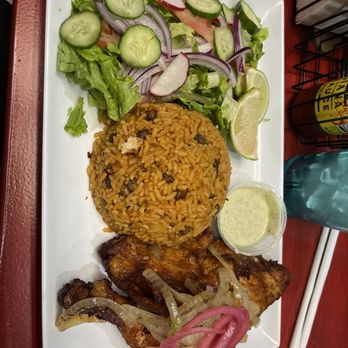 Que Bola Cuban Cafe - Pollo asado - Cuban Near Me - Des Plaines, Illinois Que Bola Cuban Cafe - Pollo asado - Cuban Near Me - Des Plaines, Illinois