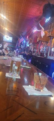 Matt's Saloon by null