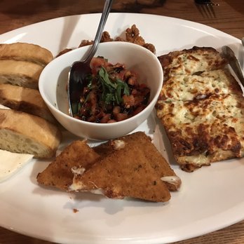 Giordano's - Pizza Near Me - Denver, Colorado