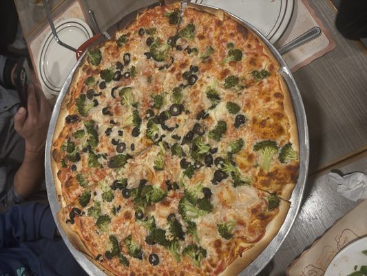 Pete & Elda's Bar / Carmen's Pizzeria by null