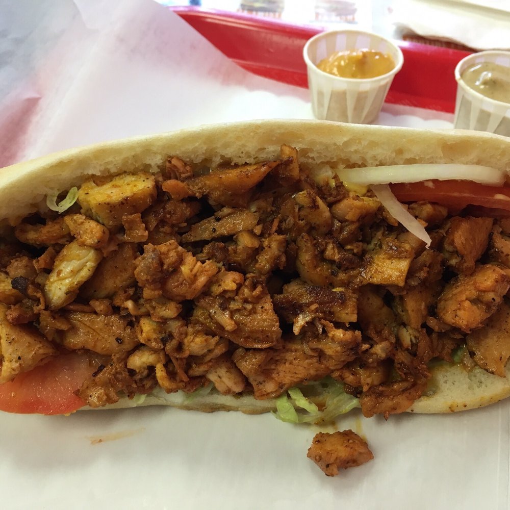 Centrale Bergham - Tandoori chicken sandwich up close in all her glory! Sooooo dammmmm good :-) - Sandwiches Near Me - Montreal, Quebec Centrale Bergham - Tandoori chicken sandwich up close in all her glory! Sooooo dammmmm good :-) - Sandwiches Near Me - Montreal, Quebec