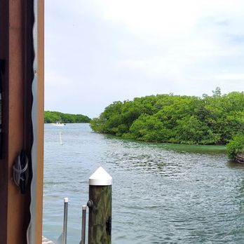 Island Grill - Table view - Seafood Near Me - Islamorada, Florida