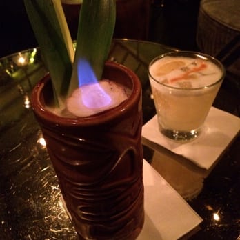 Honi Honi - Flaming drinks=lots of alcohol and even more fun - Cocktail Bars Near Me - Hong Kong, HK