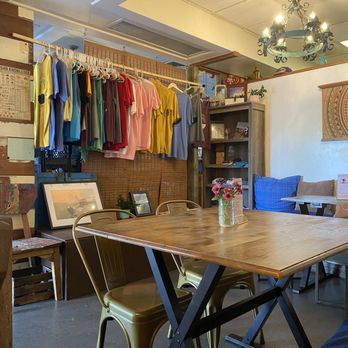 Aa Roots Maui - Vegan Near Me - Lahaina, Hawaii Aa Roots Maui - Vegan Near Me - Lahaina, Hawaii