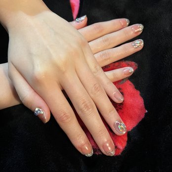 Welcome Nails - Nail Salons Near Me - Vancouver, British Columbia