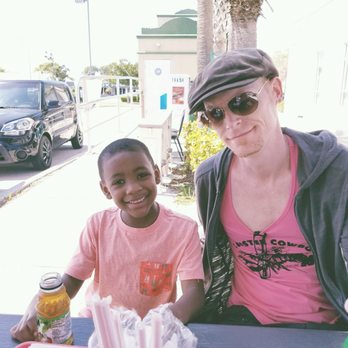 Mad Dogs - Mad Dogs in Venice. - Hot Dogs Near Me - Venice, Florida Mad Dogs - Mad Dogs in Venice. - Hot Dogs Near Me - Venice, Florida