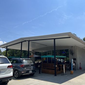 The Old Dowdle Gas & Pub - The front looks like a gas station. What a treat when you go inside! LOVE THIS PLACE! - Sports Bars Near Me - Warrior, Alabama The Old Dowdle Gas & Pub - The front looks like a gas station. What a treat when you go inside! LOVE THIS PLACE! - Sports Bars Near Me - Warrior, Alabama
