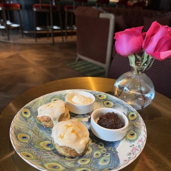 Pluma Lounge - 2nd course of afternoon tea: scones - Lounges Near Me - St. Petersburg, Florida