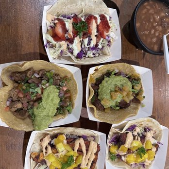 Craft and Taco Lounge - Fish, carne asada, Al pastor, mahi mahi tacos - Tacos Near Me - Escondido, California Craft and Taco Lounge - Fish, carne asada, Al pastor, mahi mahi tacos - Tacos Near Me - Escondido, California