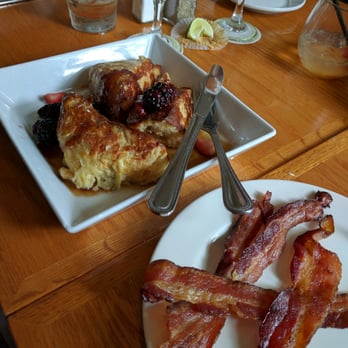 Backstreet Cafe - New American Near Me - Houston, Texas