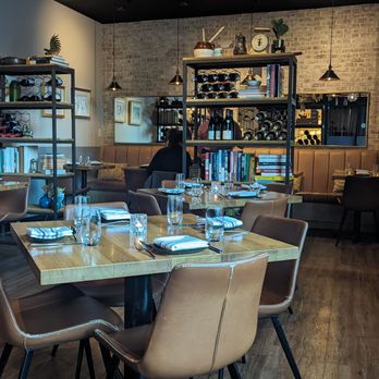 Rooster & Owl - A view of the comfortable dining area. - New American Near Me - Washington, DC, District of Columbia Rooster & Owl - A view of the comfortable dining area. - New American Near Me - Washington, DC, District of Columbia