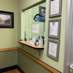 Care Optometry - The front desk