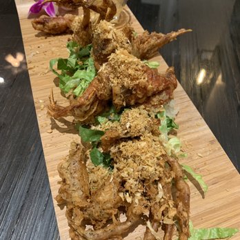 Secret Savory - Black pepper garlic soft shell crab! The presentation was beautiful, the texture was good. However, it was slightly too salty for me. - Thai Near Me - Seattle, Washington Secret Savory - Black pepper garlic soft shell crab! The presentation was beautiful, the texture was good. However, it was slightly too salty for me. - Thai Near Me - Seattle, Washington