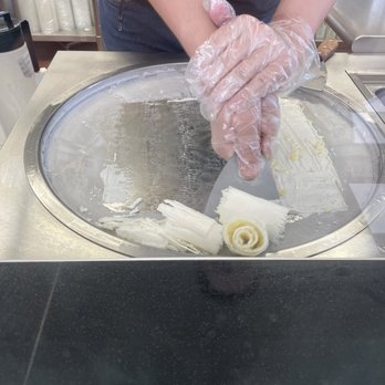 Frost N' Roll - Desserts Near Me - Las Vegas, Nevada Frost N' Roll - Desserts Near Me - Las Vegas, Nevada
