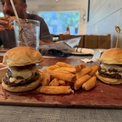 Bacon jam sliders