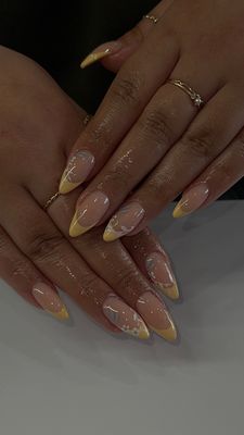 Blink Nail Spa by null