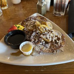 Croissant French Toast with Carmelized Bananas and Toasted Pecans Croissant French Toast with Carmelized Bananas and Toasted Pecans