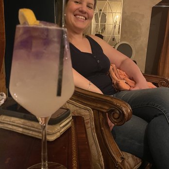 Scotty Doesn’t Know Speakeasy - Purple rain - Lounges Near Me - Charleston, South Carolina