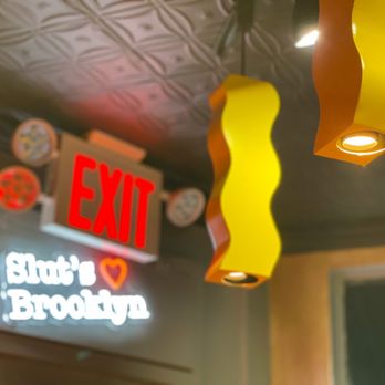 Slutty Vegan - Vegan Near Me - Brooklyn, New York