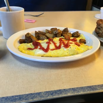 Blue Moon Diner - Diners Near Me - Gardner, Massachusetts Blue Moon Diner - Diners Near Me - Gardner, Massachusetts