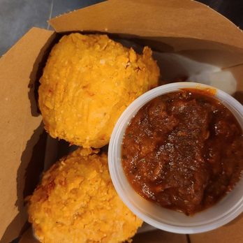 ApacheXLR - Mac n cheese bites - Bars Near Me - Atlanta, Georgia