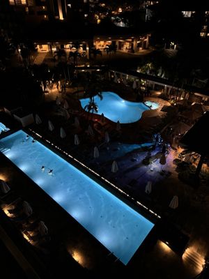 Maui Coast Hotel by null