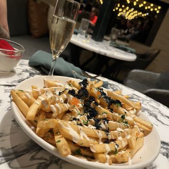 The Green Room - Cavier Frites - Cocktail Bars Near Me - Burbank, California