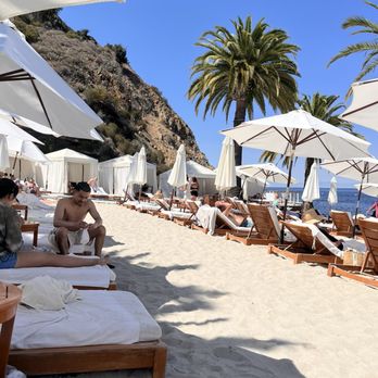 Descanso Beach Club - New American Near Me - Avalon, California Descanso Beach Club - New American Near Me - Avalon, California