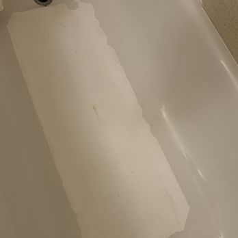 Hilton Garden Inn Fairfield - Like the red stains in the tub. You take a shower you feel like 1985. Watch out for homeless people outside - Hotels Near Me - Fairfield, California