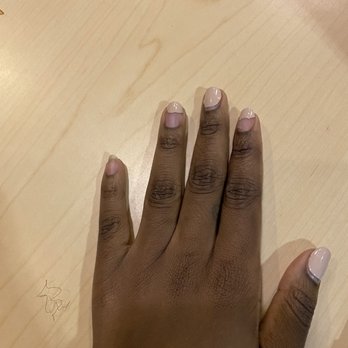Nail Lounge - Second week of no chip manicure. - Nail Salons Near Me - Chicago, Illinois