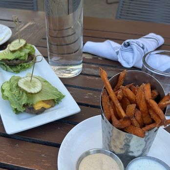 The Vig McCormick - Happy hour sliders - New American Near Me - Scottsdale, Arizona The Vig McCormick - Happy hour sliders - New American Near Me - Scottsdale, Arizona
