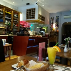 Cafe Renoir