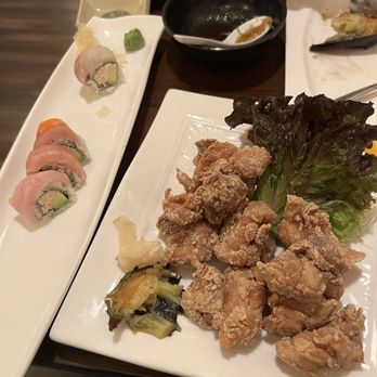 Yui Marlu - Karage chicken + half of a rainbow roll. Delicious! - Japanese Near Me - Fair Oaks, California Yui Marlu - Karage chicken + half of a rainbow roll. Delicious! - Japanese Near Me - Fair Oaks, California