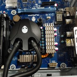 Valueline Computer Services - Installing CPU water cooler