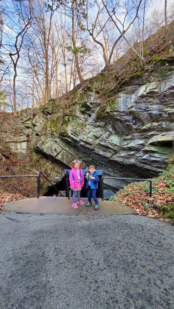 PENN’S CAVE & WILDLIFE PARK 456 Photos & 97 Reviews 222 Penns Cave