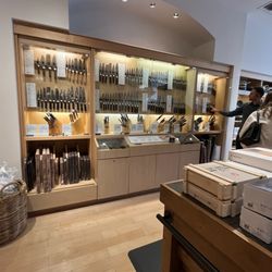 Williams-Sonoma