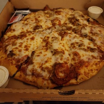 Bottoms Up Pizza - Pepperoni, Sausage and extra Cheess. SD ranch. "18 - Pizza Near Me - Richmond, Virginia