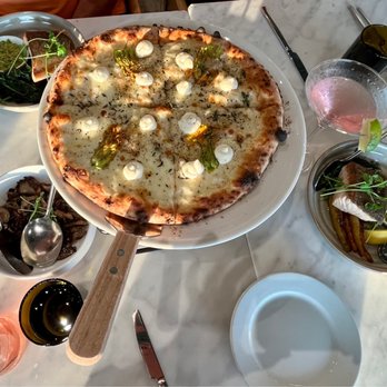 Nino’s Beach - Fiori do Zucca pizza - Wine Bars Near Me - Port Washington, New York Nino’s Beach - Fiori do Zucca pizza - Wine Bars Near Me - Port Washington, New York