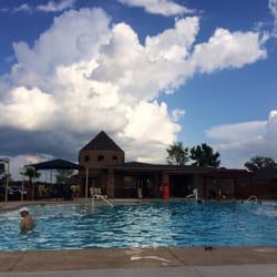 Castlegate II Aquatic Center