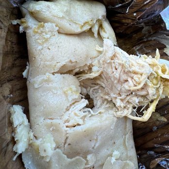 Tamales Mireya - Banana leaf chicken tamale (pollo-salsa verde) - Food Trucks Near Me - Garden Grove, California Tamales Mireya - Banana leaf chicken tamale (pollo-salsa verde) - Food Trucks Near Me - Garden Grove, California