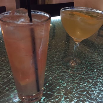 Pops for Champagne - Wine Bars Near Me - Chicago, Illinois