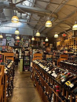 Hop City Craft Beer and Wine - The Krog District by null