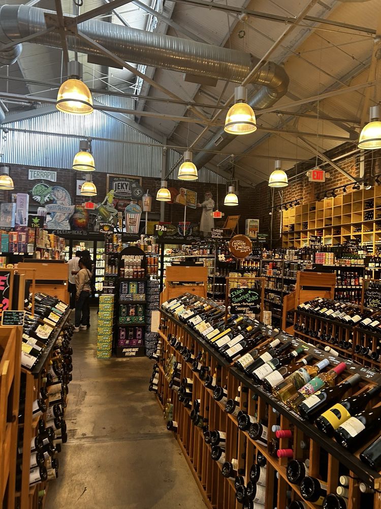Hop City Craft Beer & Wine